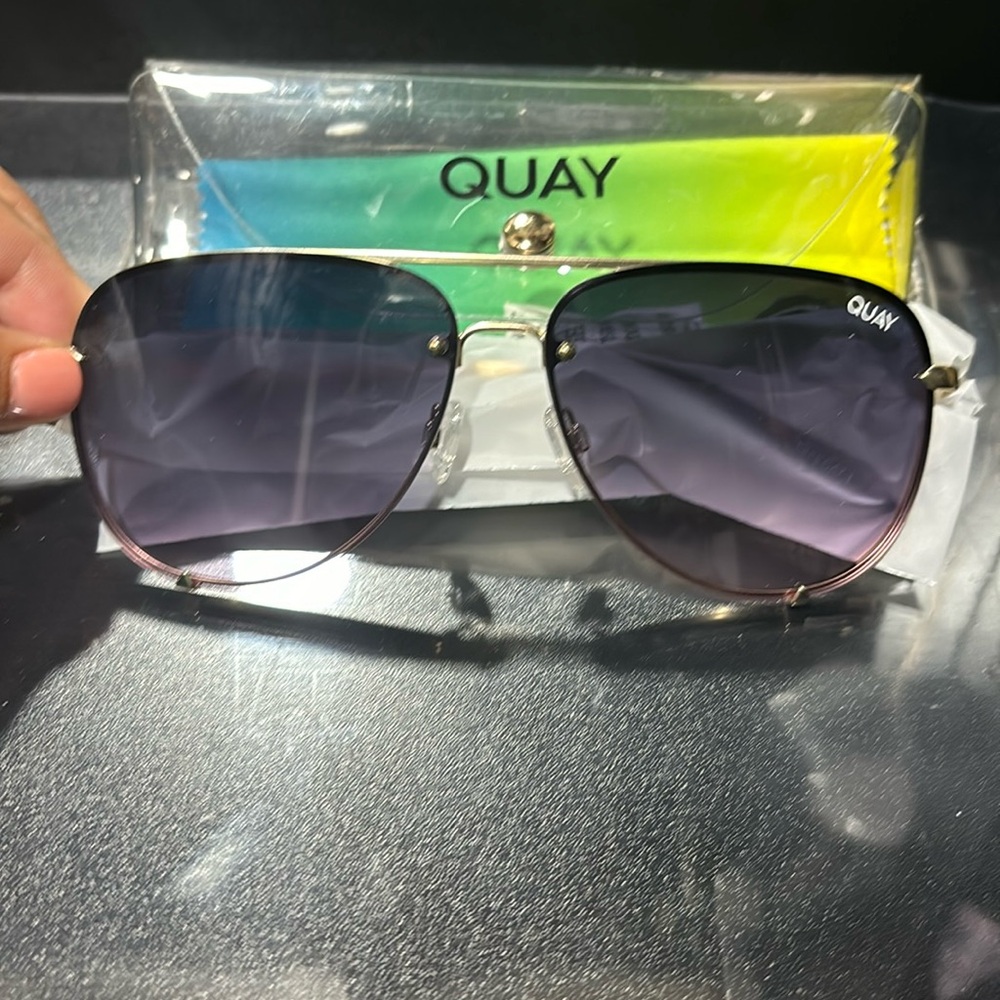 Quay Australia Sunglasses light tint. Brand new never worn!